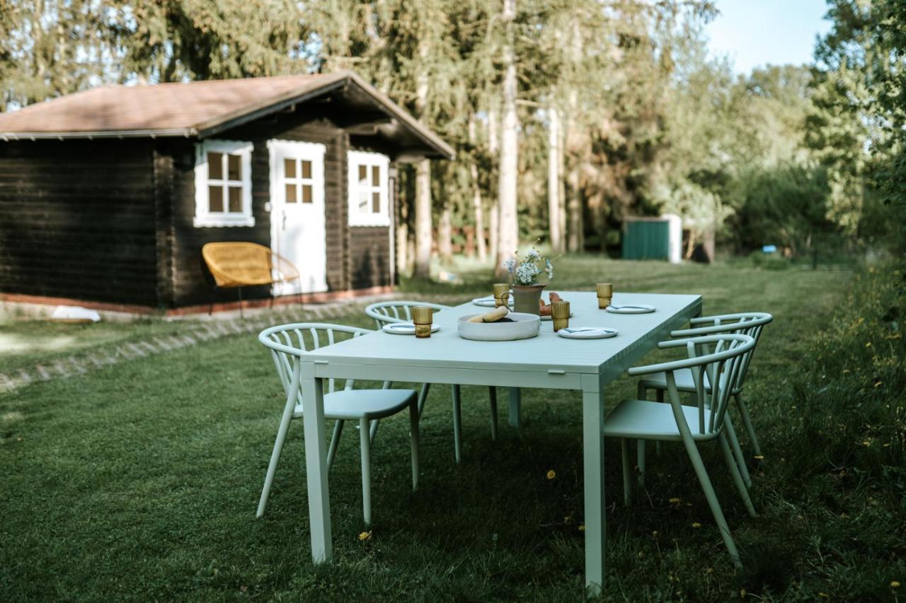 Wunderschoenes Chalet Mit Gaestehaus In Der Natur Mit Fass-Sauna Зангерхаузен Экстерьер фото